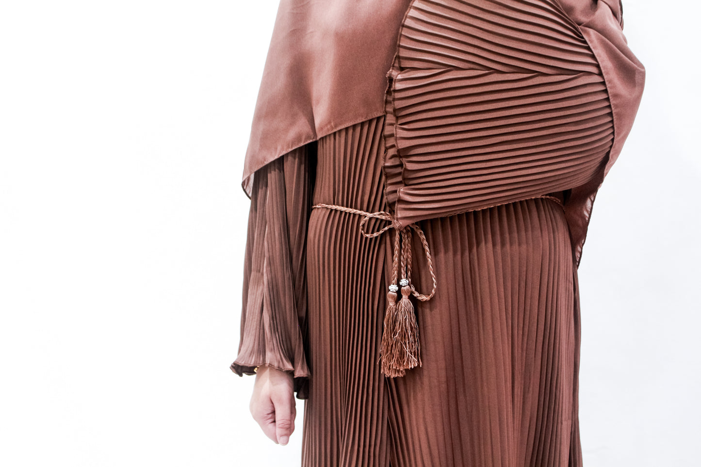 Hafsah Mocha  Pleated Abayah